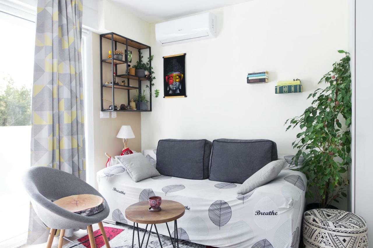New Modern Apartment Near A Beach In Center Split Exterior foto